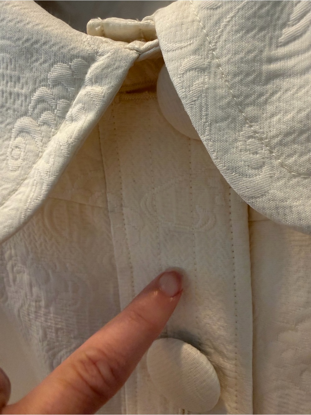 George Simonton CollectionCream Embossed Coat - Picture 12 of 16
